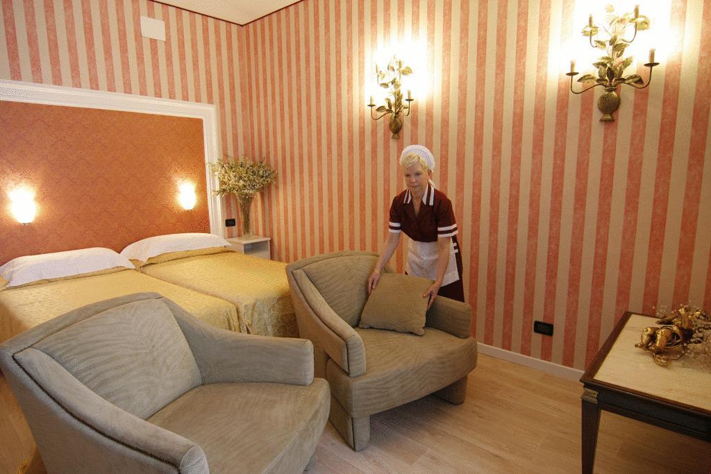 Bellavista Terme Resort & Spa Монтегрото Терме Стая снимка